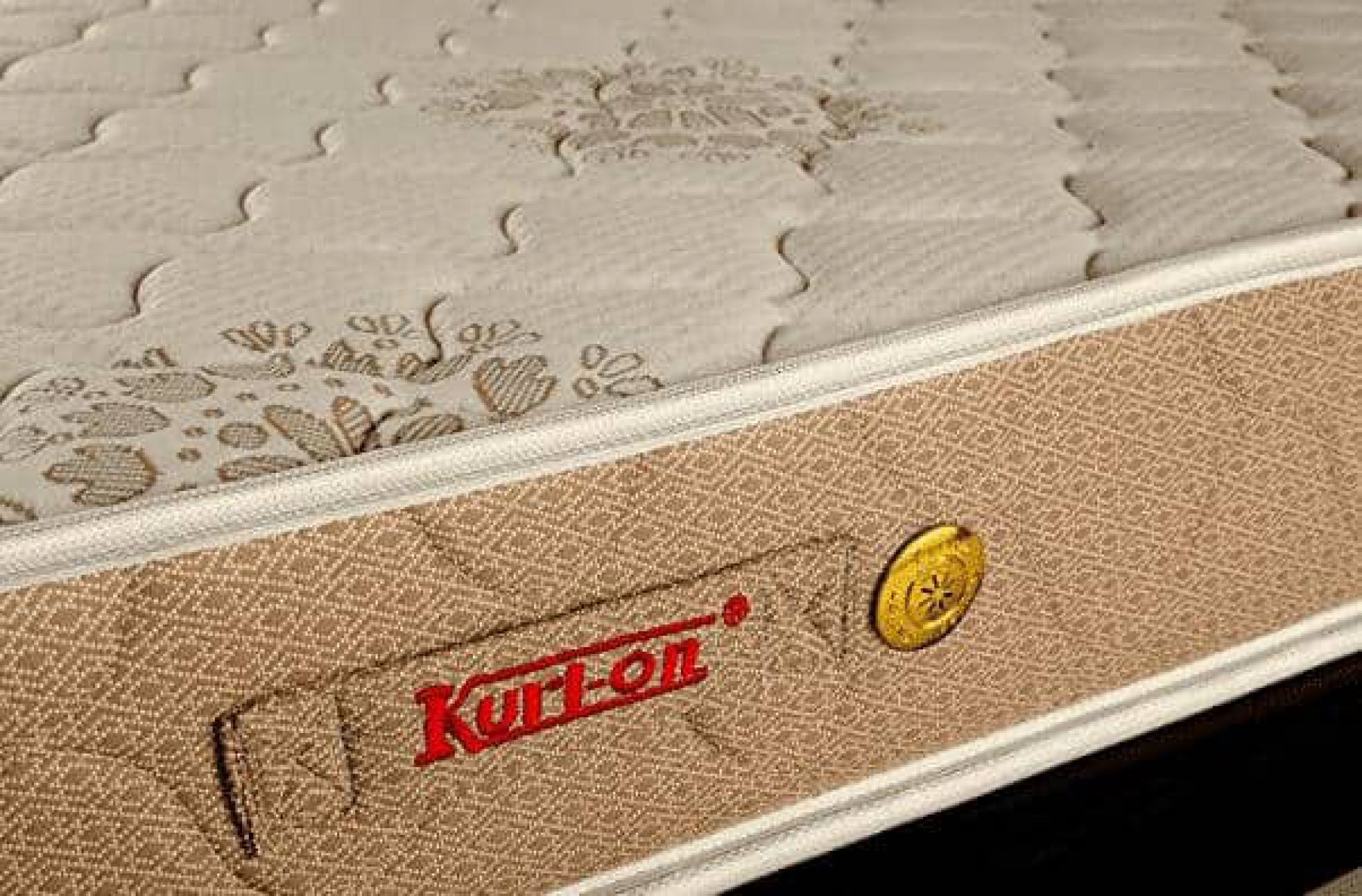 12 Best Mattress Brands In India 2024